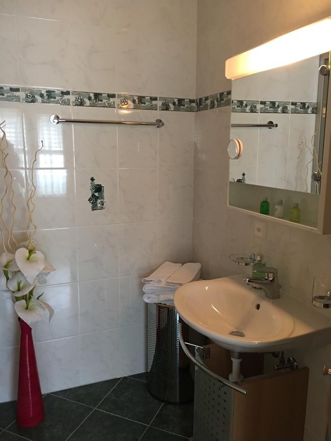 B&B Kelly Lausanne Exteriör bild